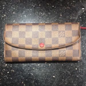 Louis Vuitton Emilie Wallet In Damier Ebene